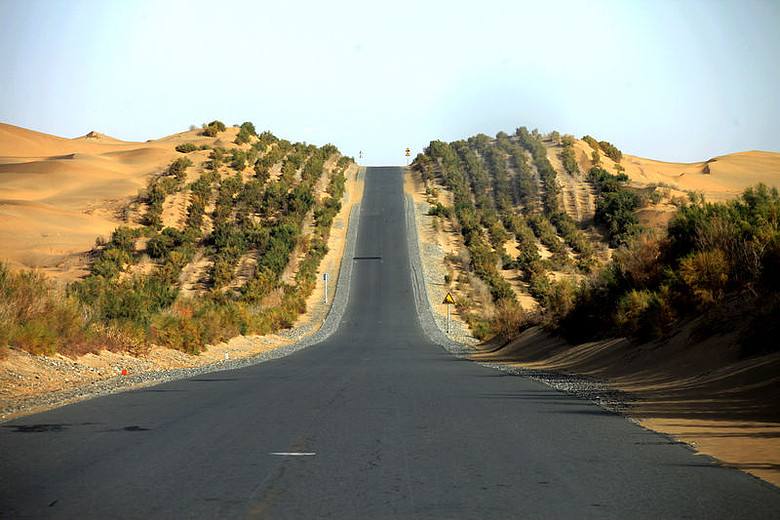 沙漠公路1
